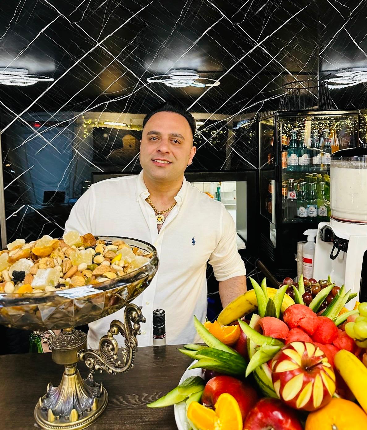 Ahmad im Zeytoon Persisches Restaurant Norderstedt
